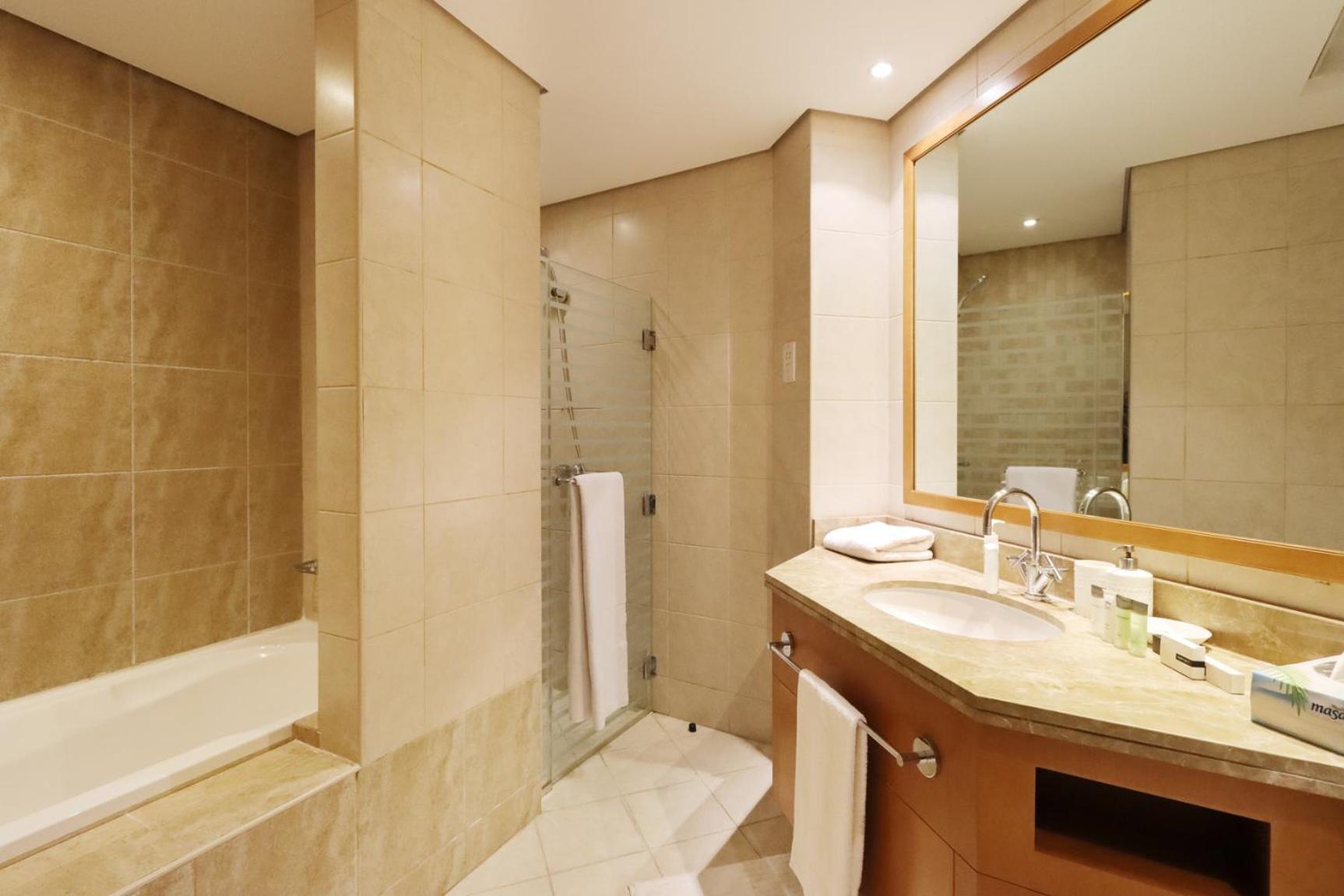 Livbnb - 3br Maid's With Ain And Sea View Apartment *